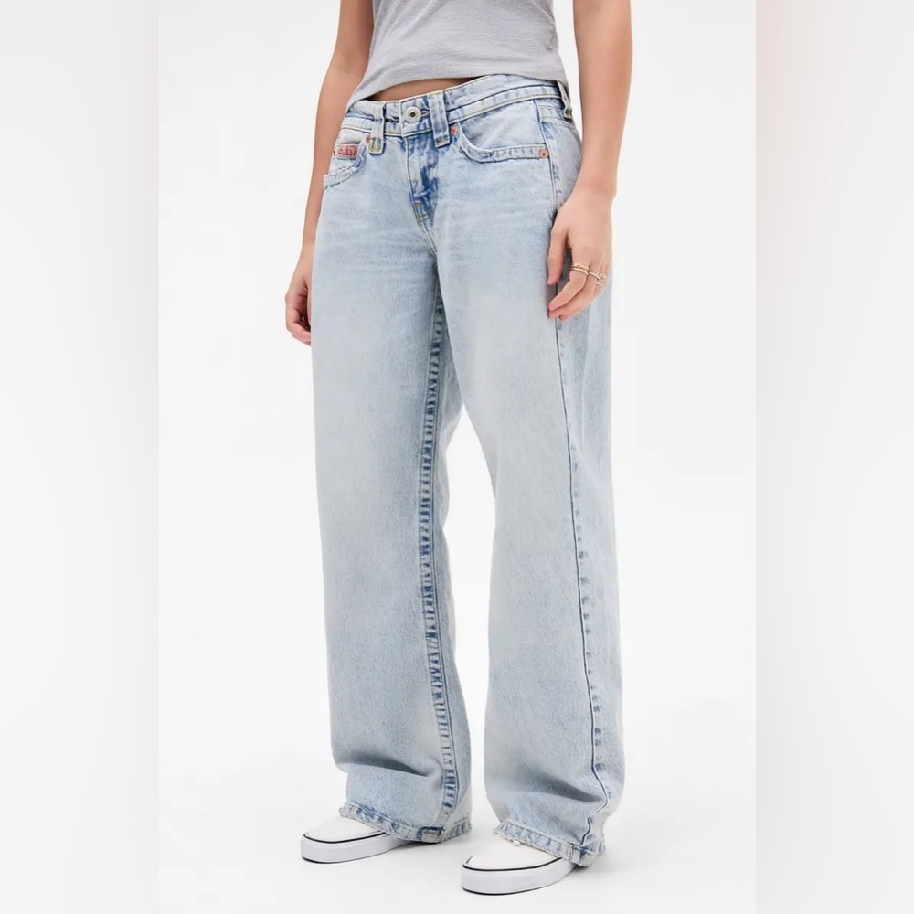 Urban Outfitters skate fit women's baggy jeans